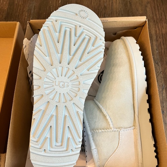 Ugg Ultra Mini Goose - Picture 4 of 9